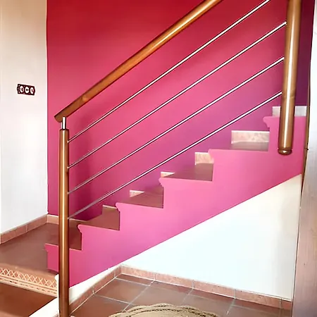 Charming House In Arjona