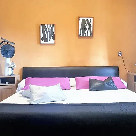 Charming House In Arjona